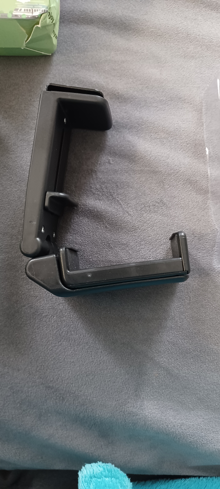 Two Universal Cell Phone Mount Holders image indicator(3)