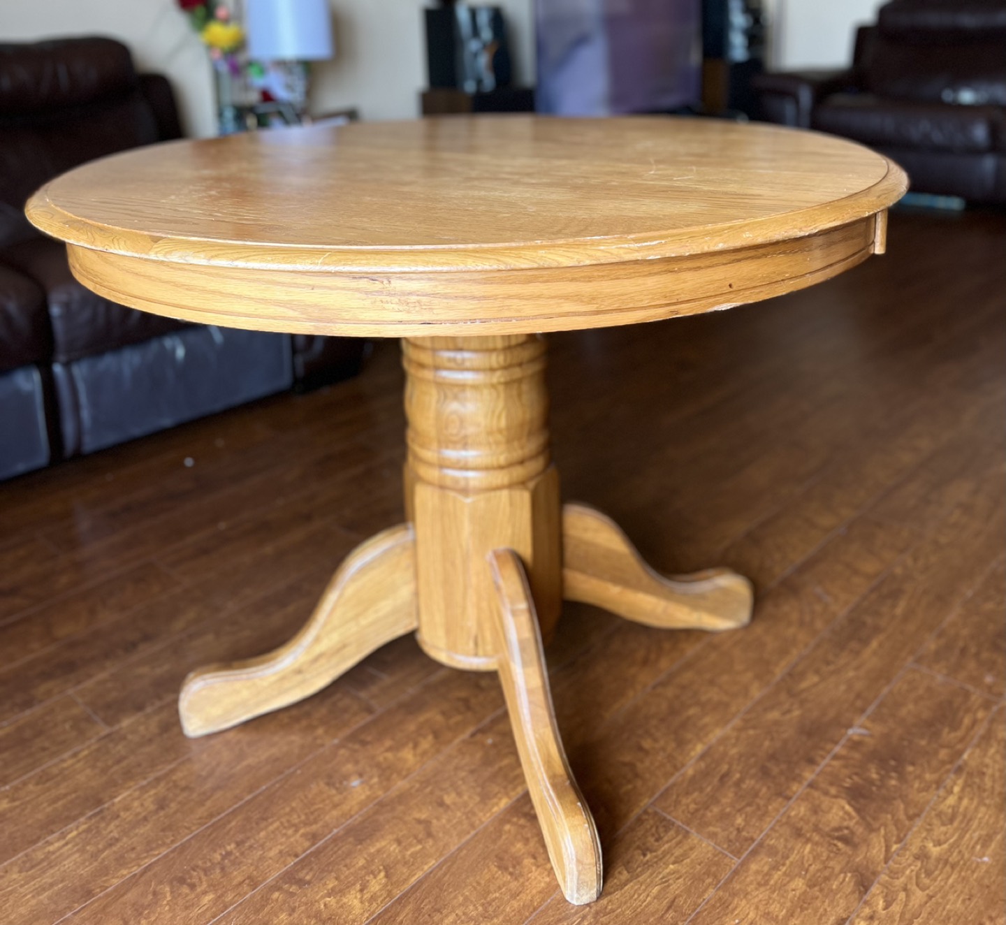 Extendable Dining Table