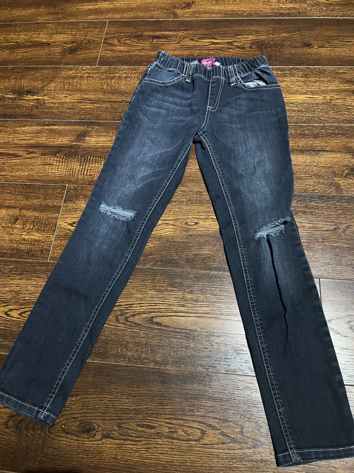 Girls clothes (Sizes 6-7) - photo 5