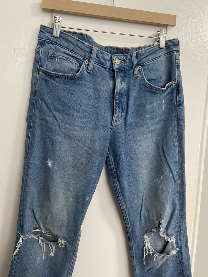 Distressed mid rise blue denim - Size 30 image indicator(2)