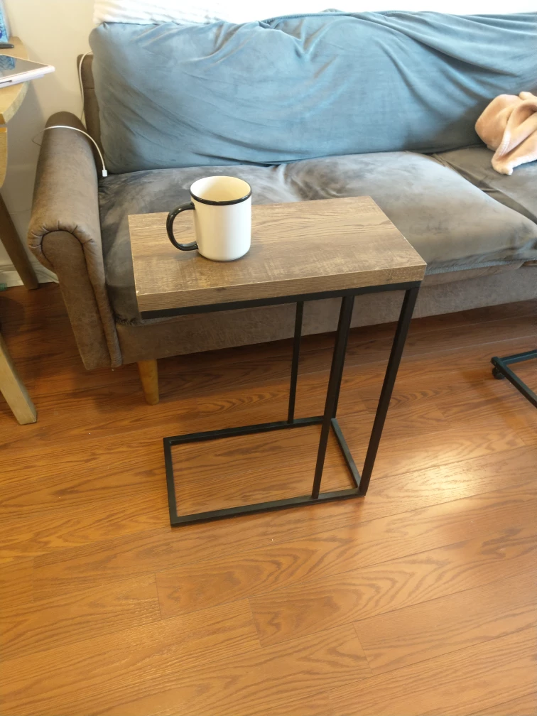 C-shaped side Table thumbnail