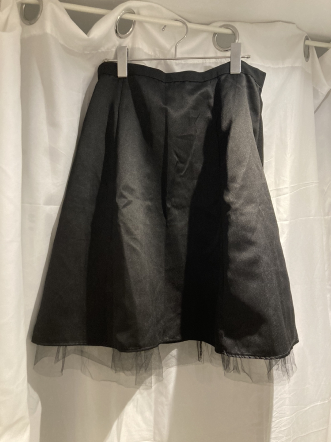 Fashionable skirt thumbnail