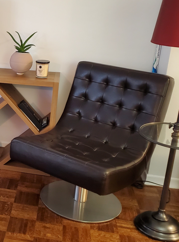 Swivel Black Accent Chair thumbnail
