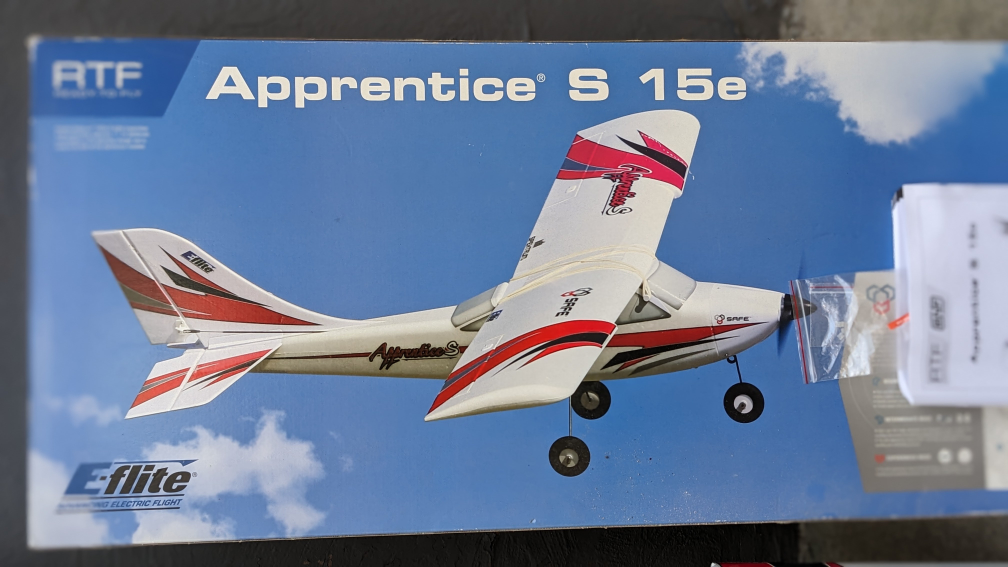 Hobby Airplane - "Apprentice S 15e" image indicator(2)