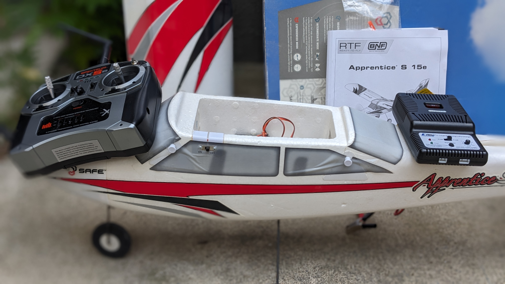 Hobby Airplane - "Apprentice S 15e" image indicator(3)