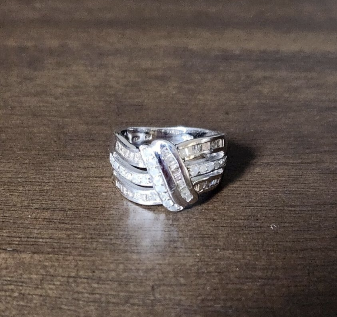 Multiple Sterling silver rings new and vintage 