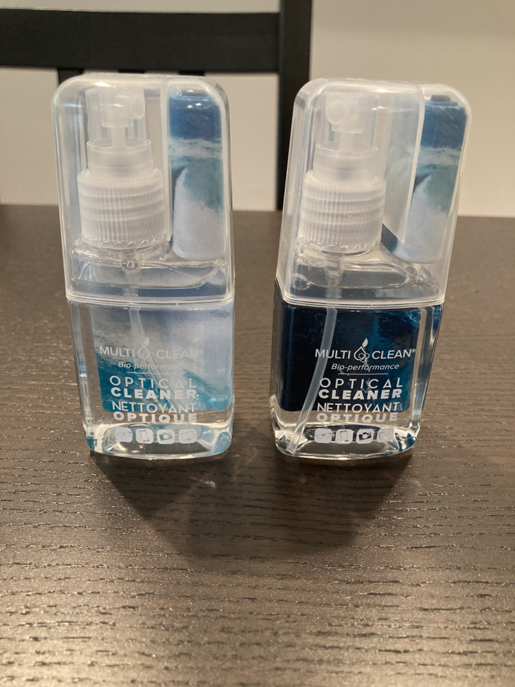 Eyeglass and screen cleaner with cleaning cloth