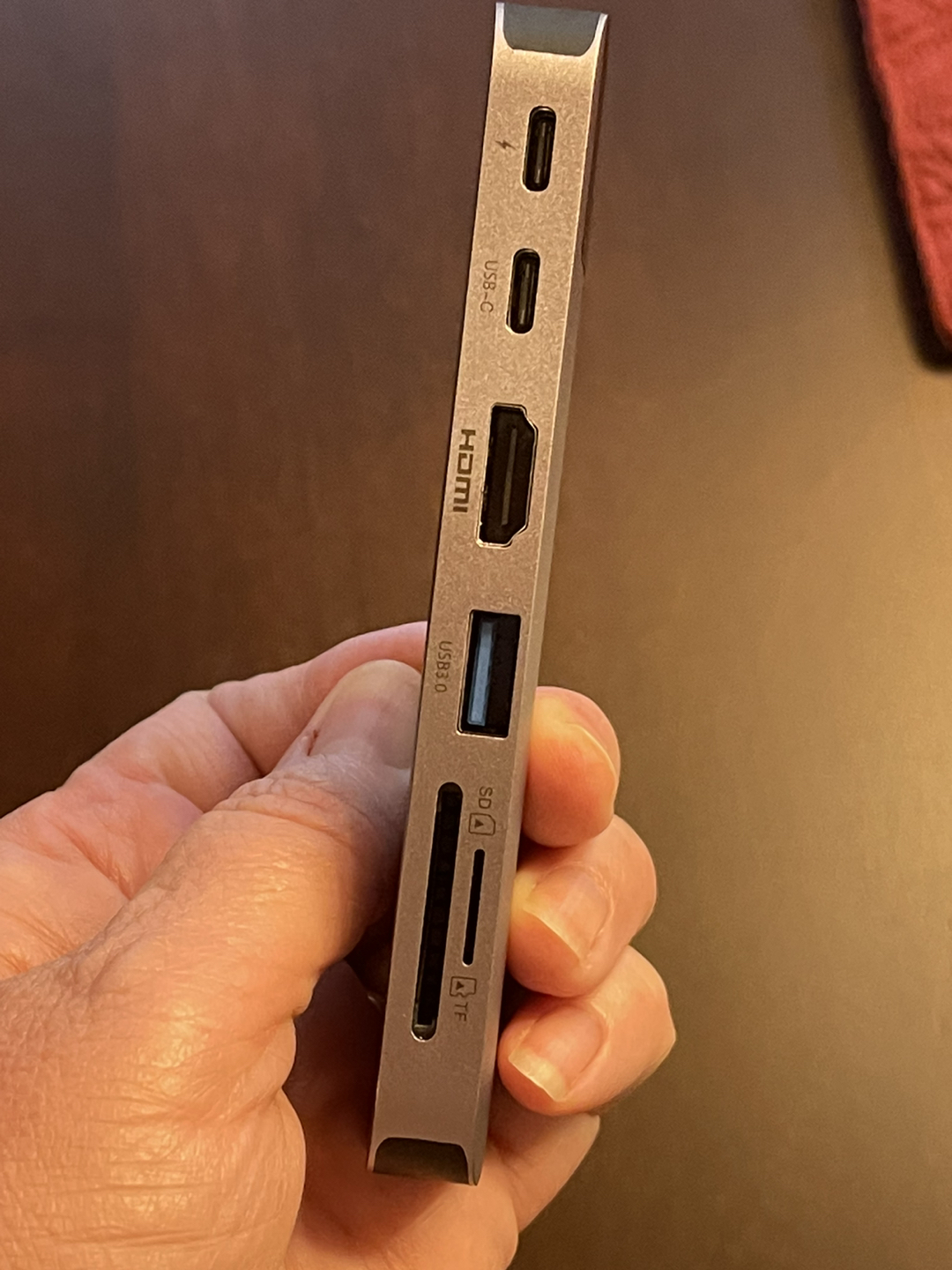 MacBook Docking Station: 8 in 2 USB C Adapter image indicator(6)