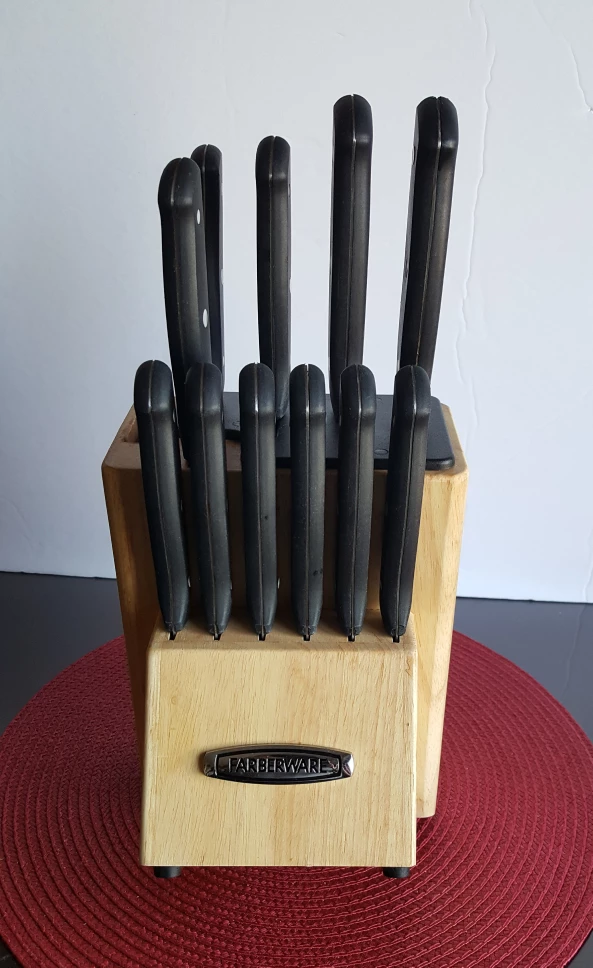 Farberware 12-Piece Knife Block Set image indicator(2)