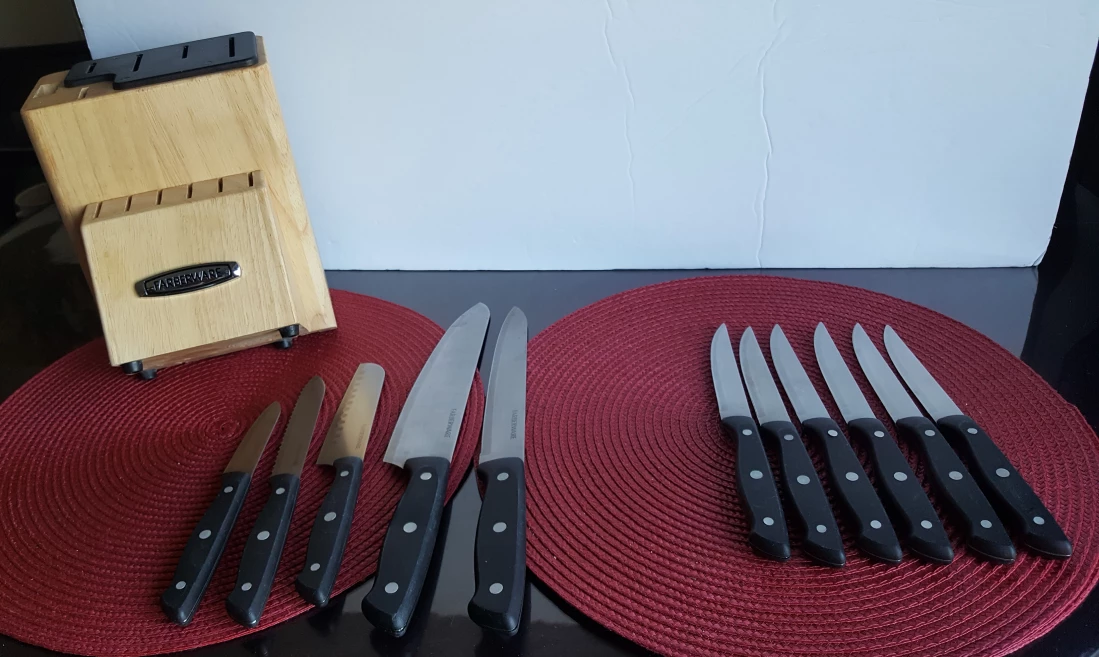 Farberware 12-Piece Knife Block Set image indicator(3)