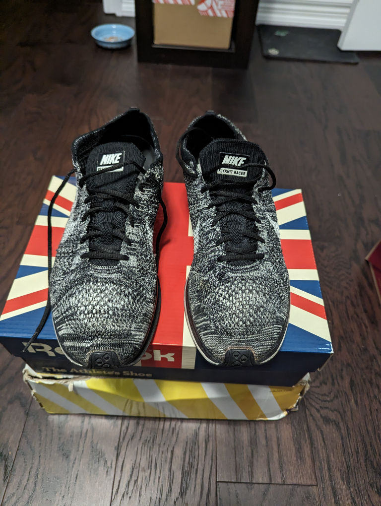 Flyknit Trainer image indicator(2)