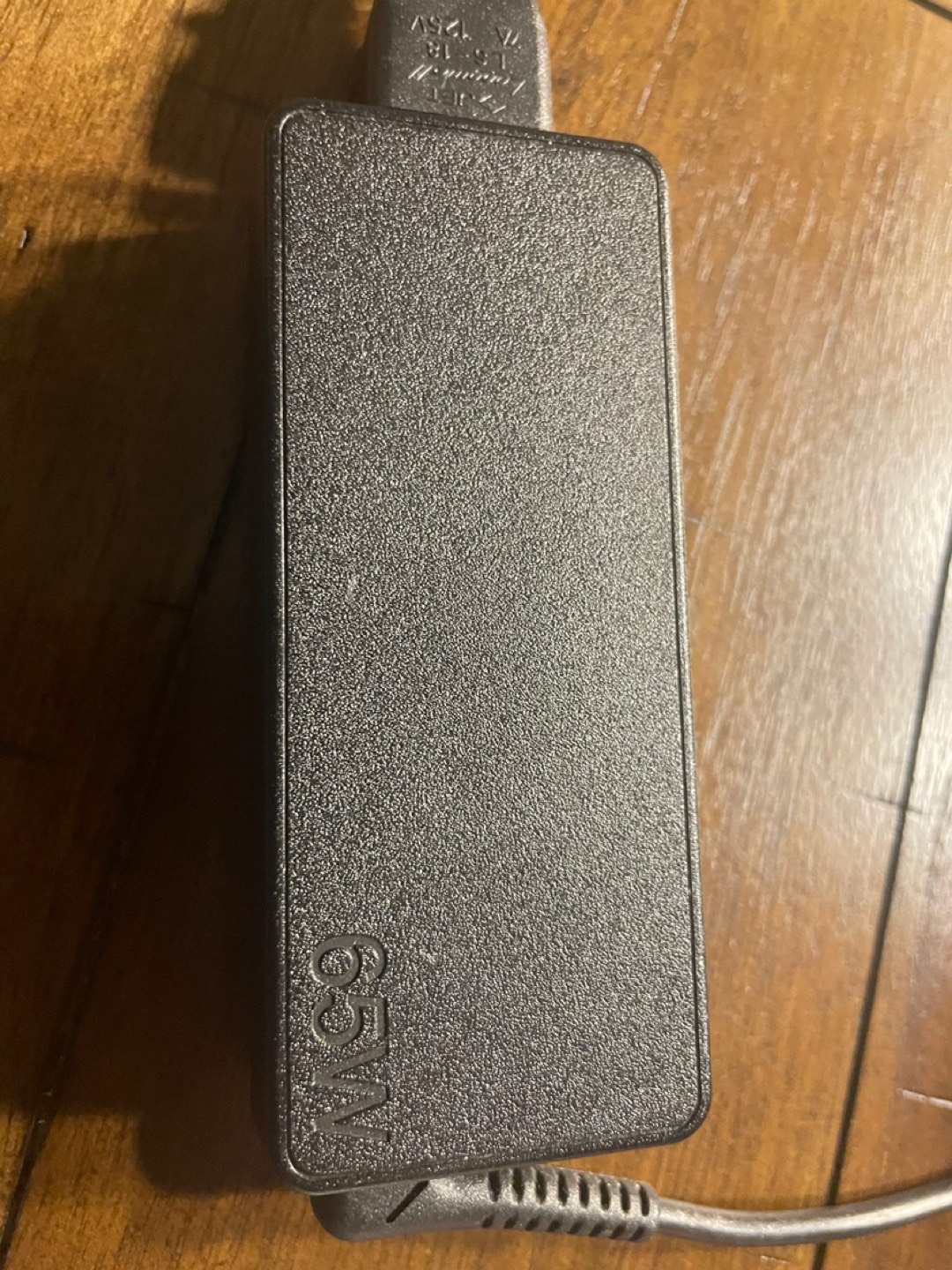 Lenova 65W Laptop Charger - photo 2