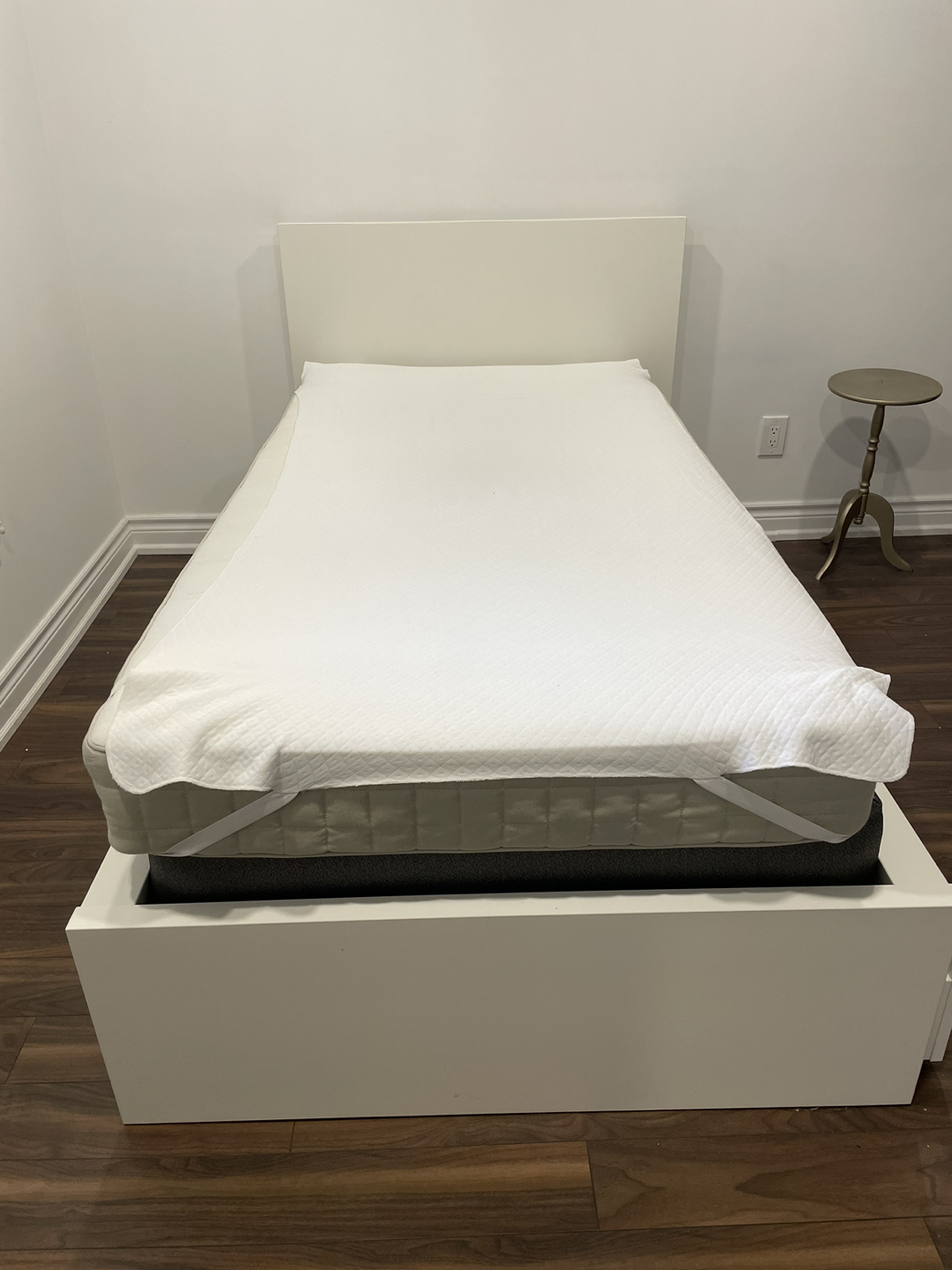 IKEA Twin Bed Set (Bed + Drawers + Box Spring +  Free Mattress) - photo 3