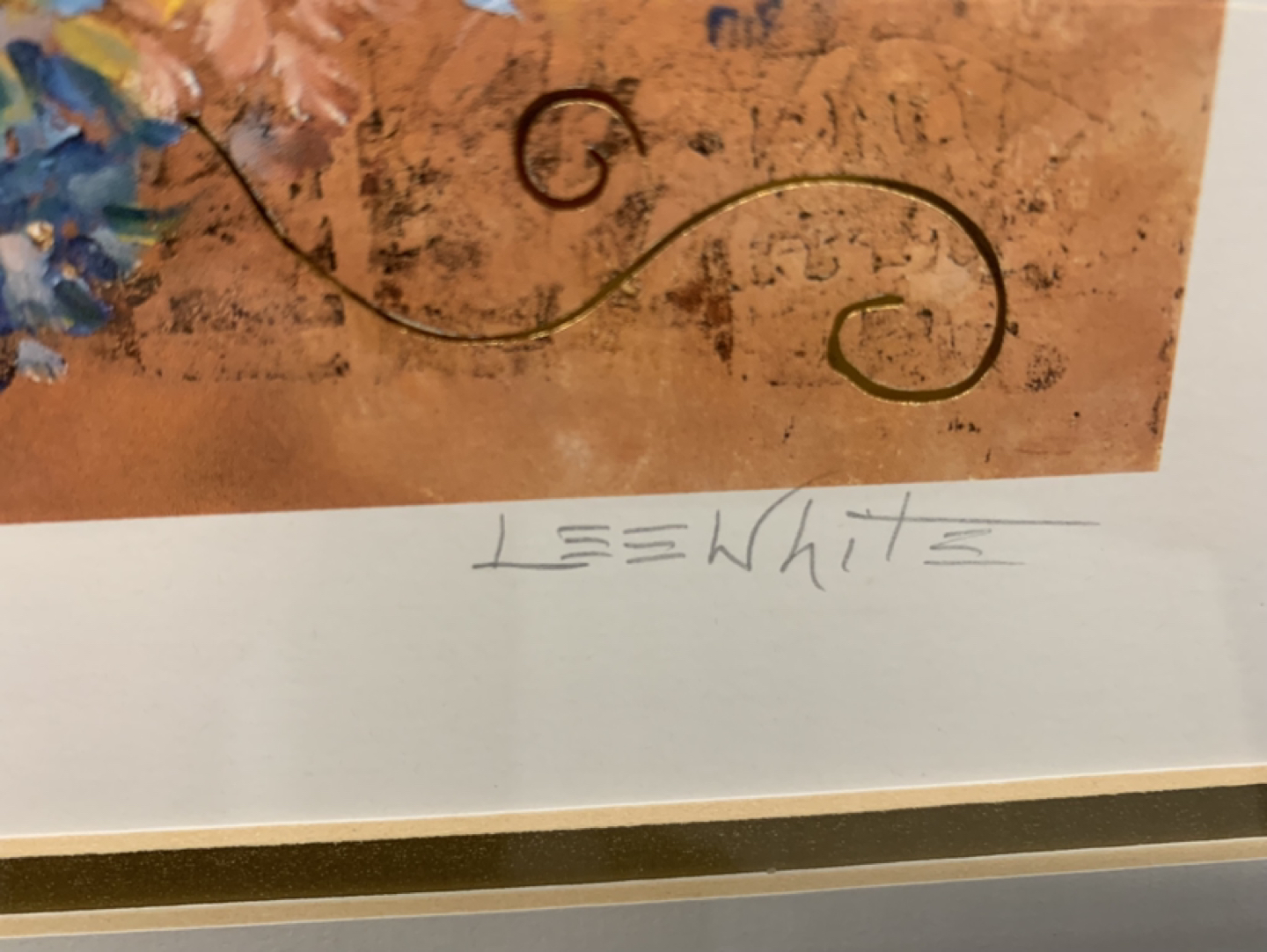 Lee White Print with Classic Guitar & Flowers - photo 3