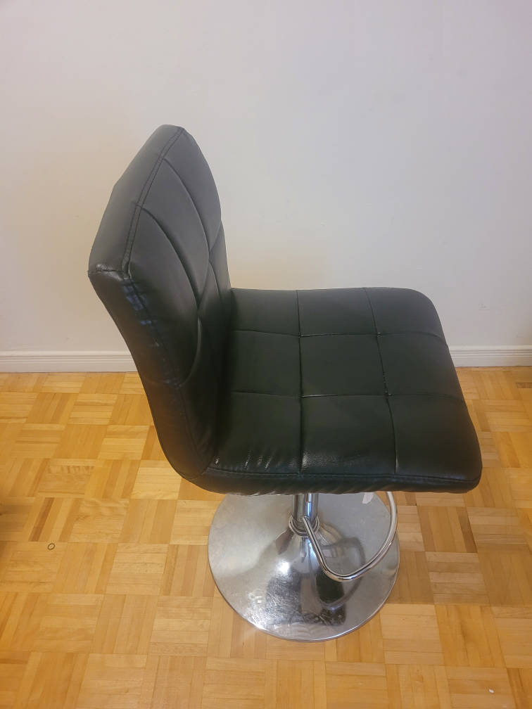 bar stools - photo 2