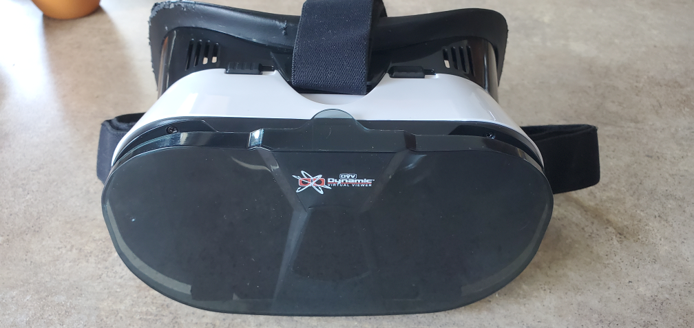 Virtual reality headset - photo 2