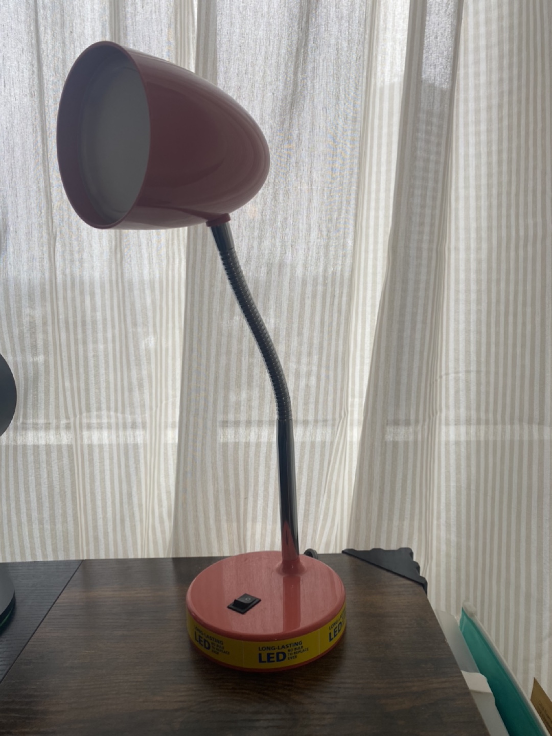 Table lamp