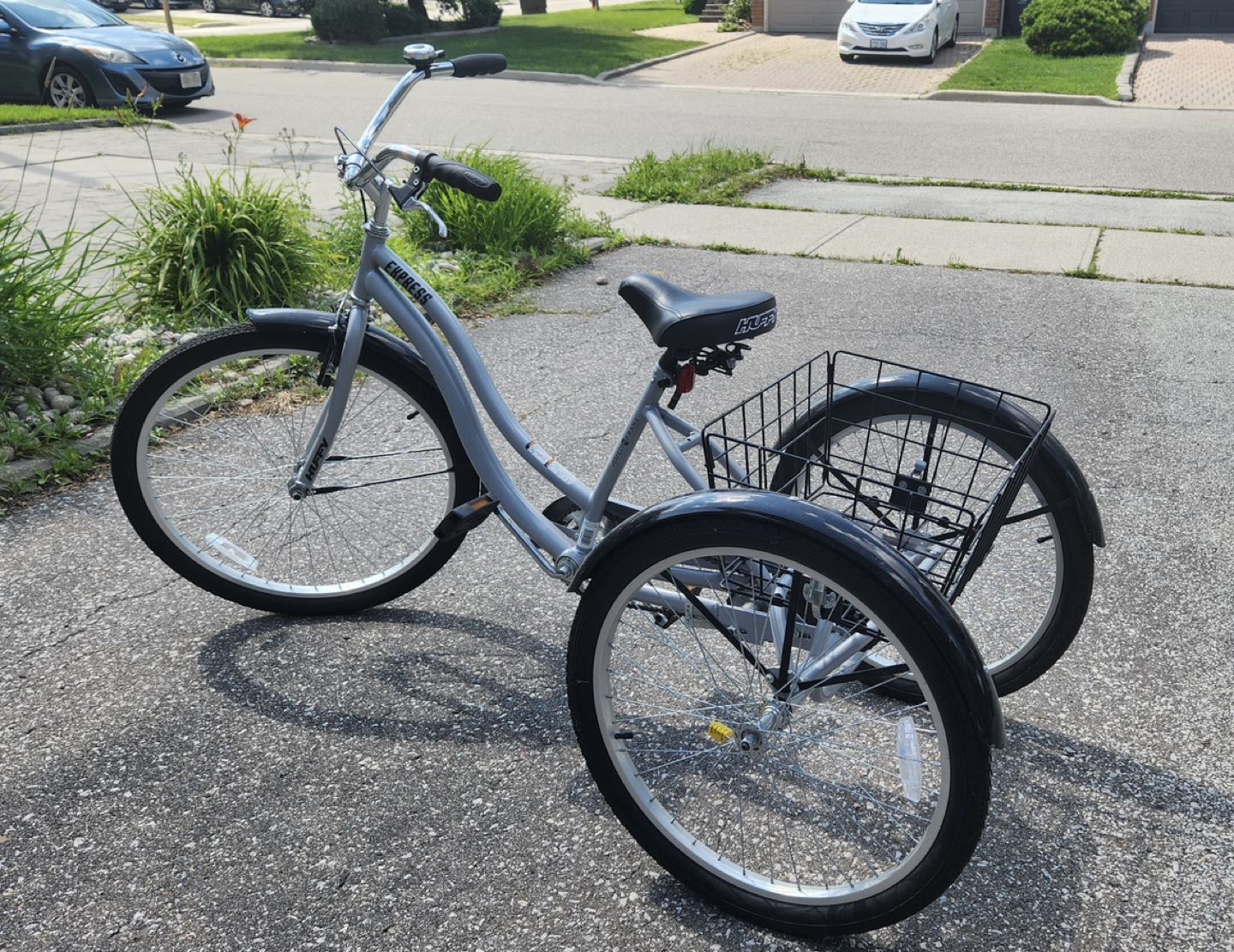 Adult Tricycle with basket thumbnail