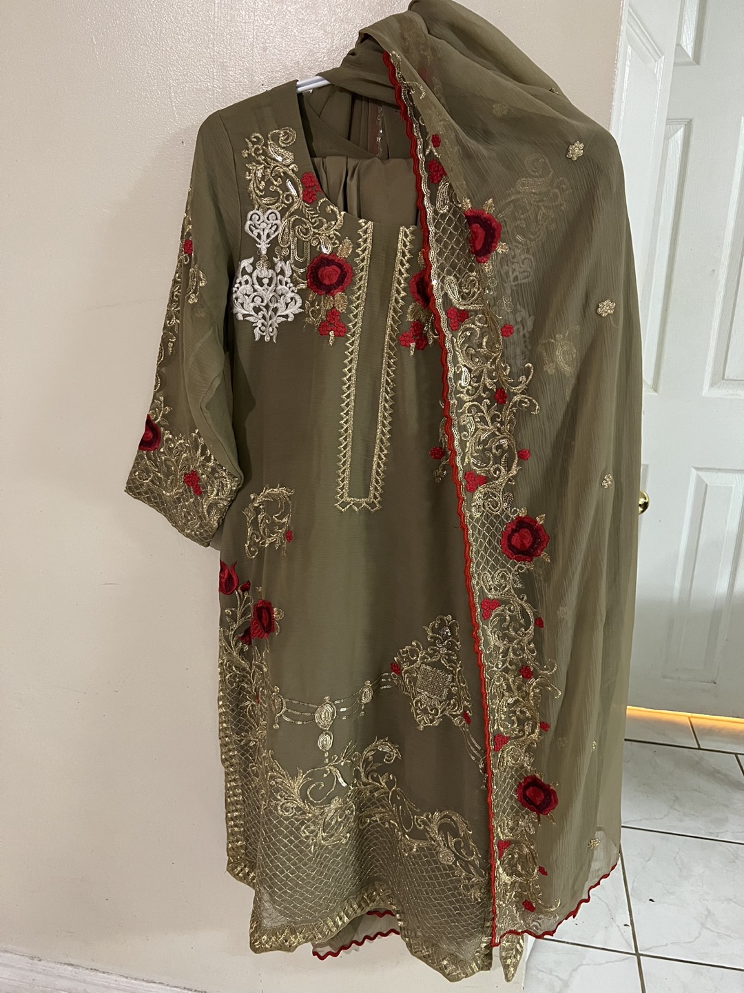 Desi dresses - photo 2