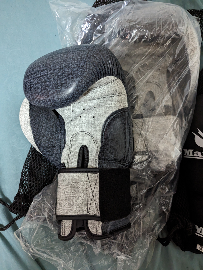 boxing gloves for men, women 💰 - photo 5