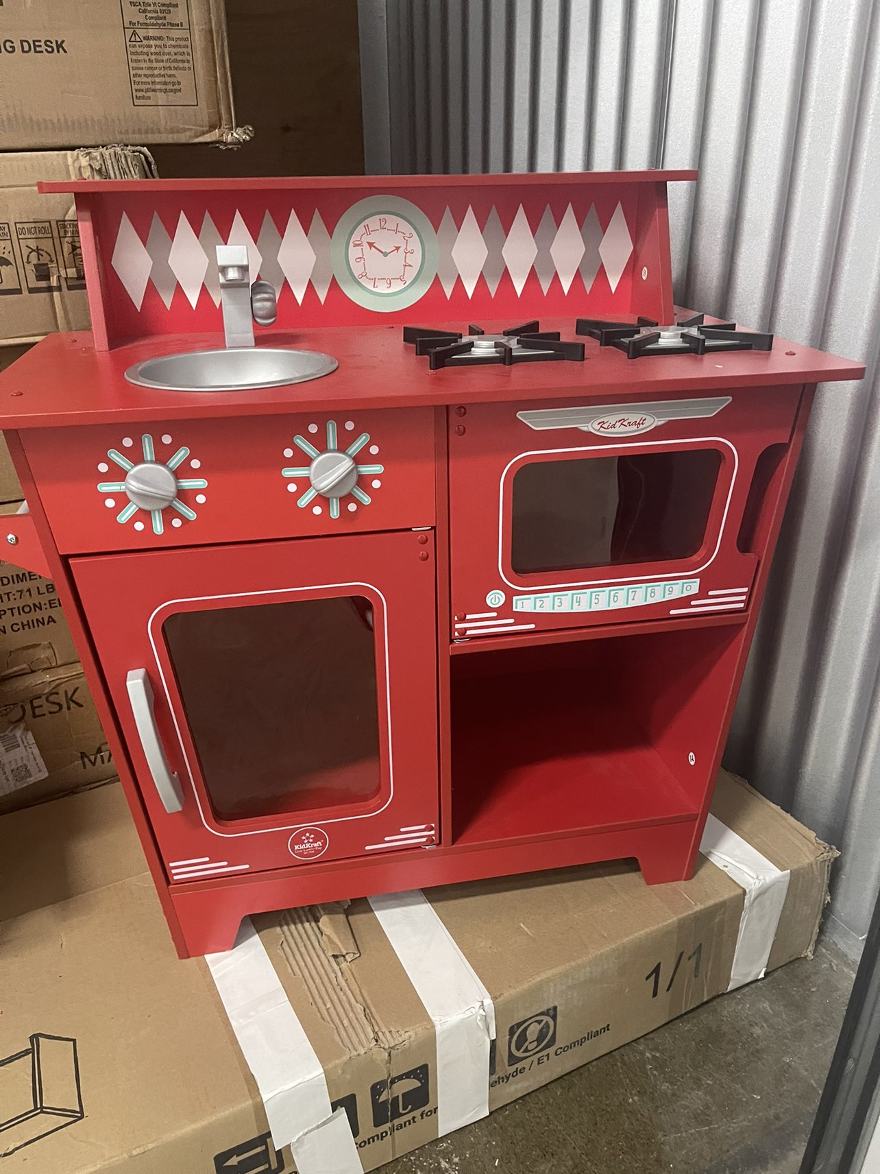 Kid Kraft Toy Kitchen