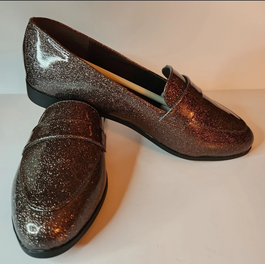 NEW GLITTER LOAFERS FROM URBAN OUTFITTERS WOMES 6 image indicator(3)