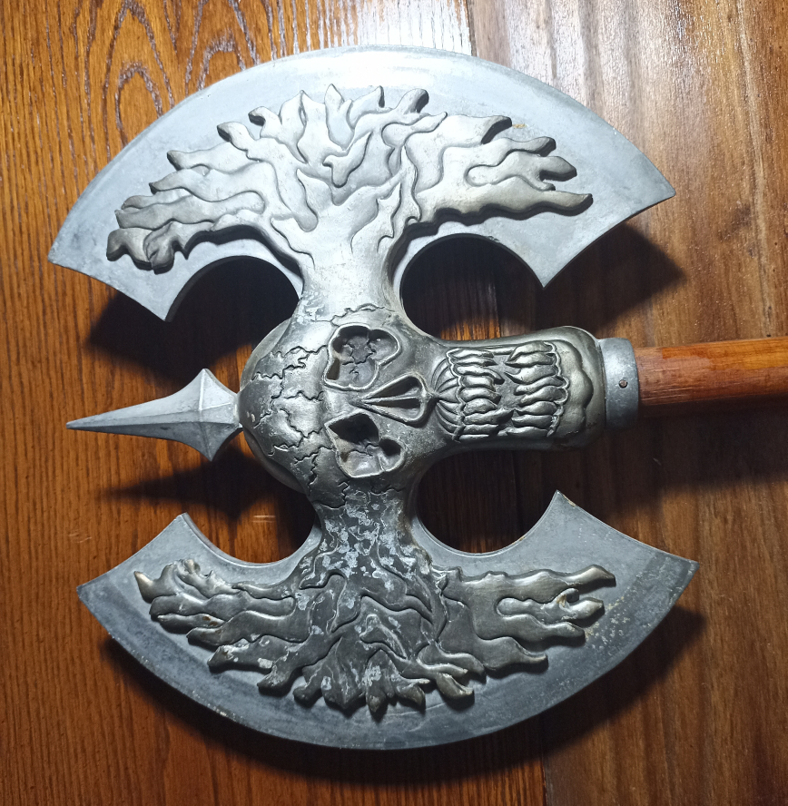 Steel Skull Axe