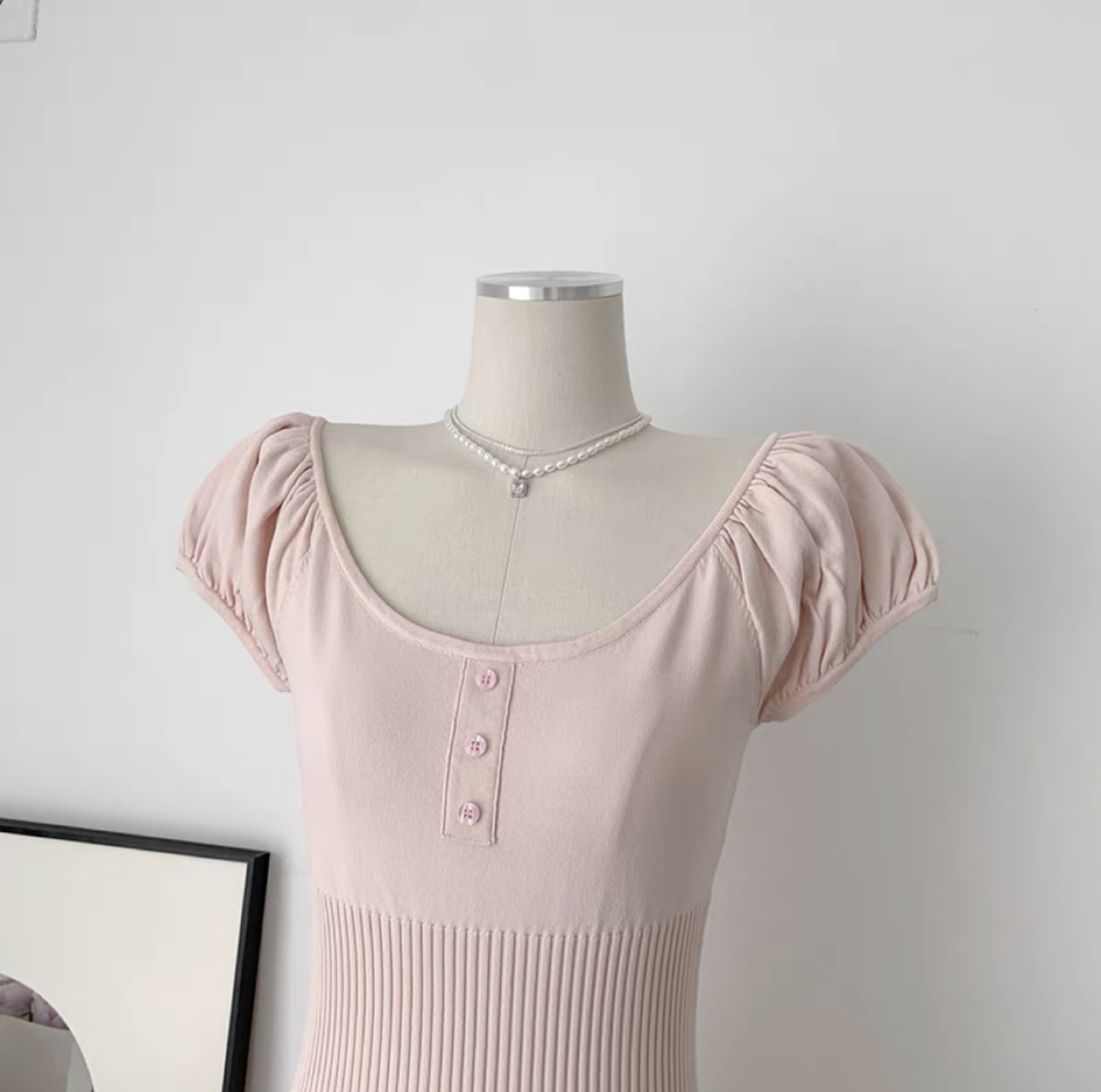 baby pink dress image indicator(2)