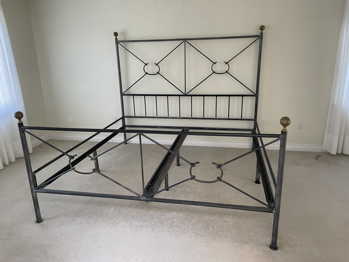 King size wrought iron bed thumbnail