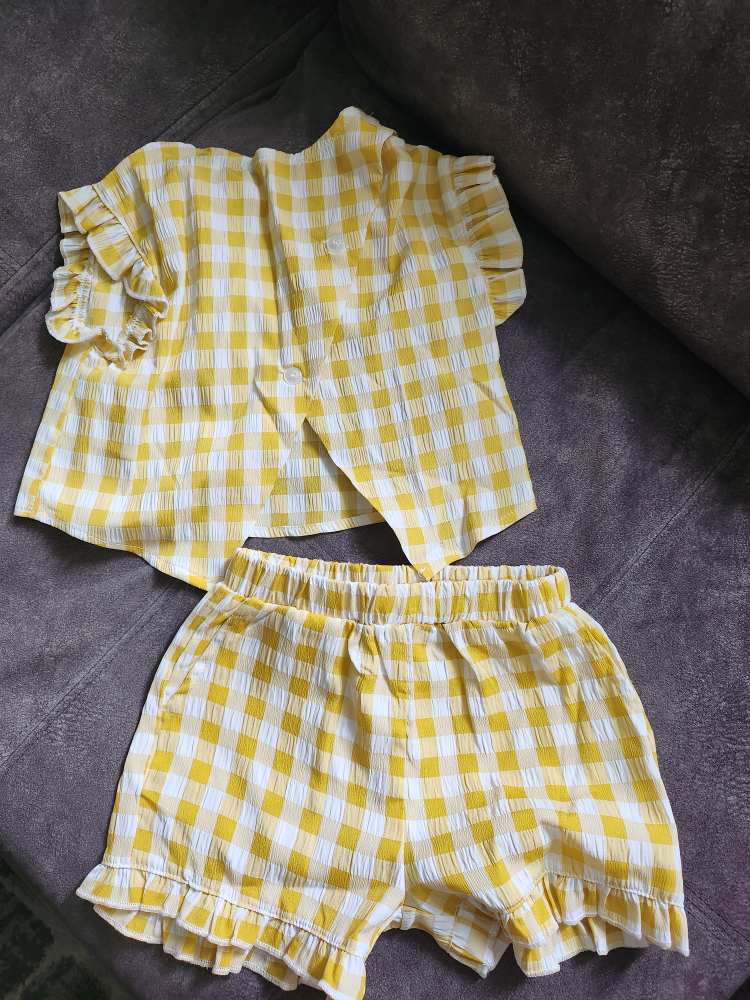 2 piece out fit image indicator(2)