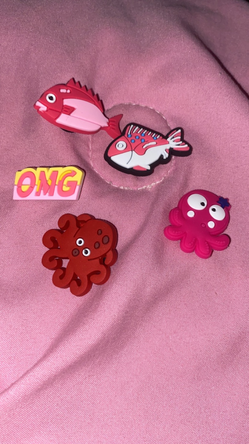croc charms thumbnail