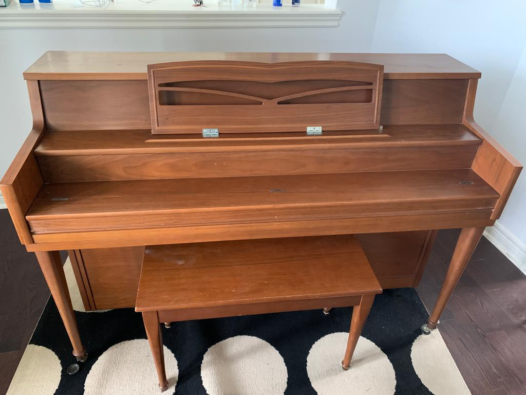 Yamaha Wall Piano thumbnail