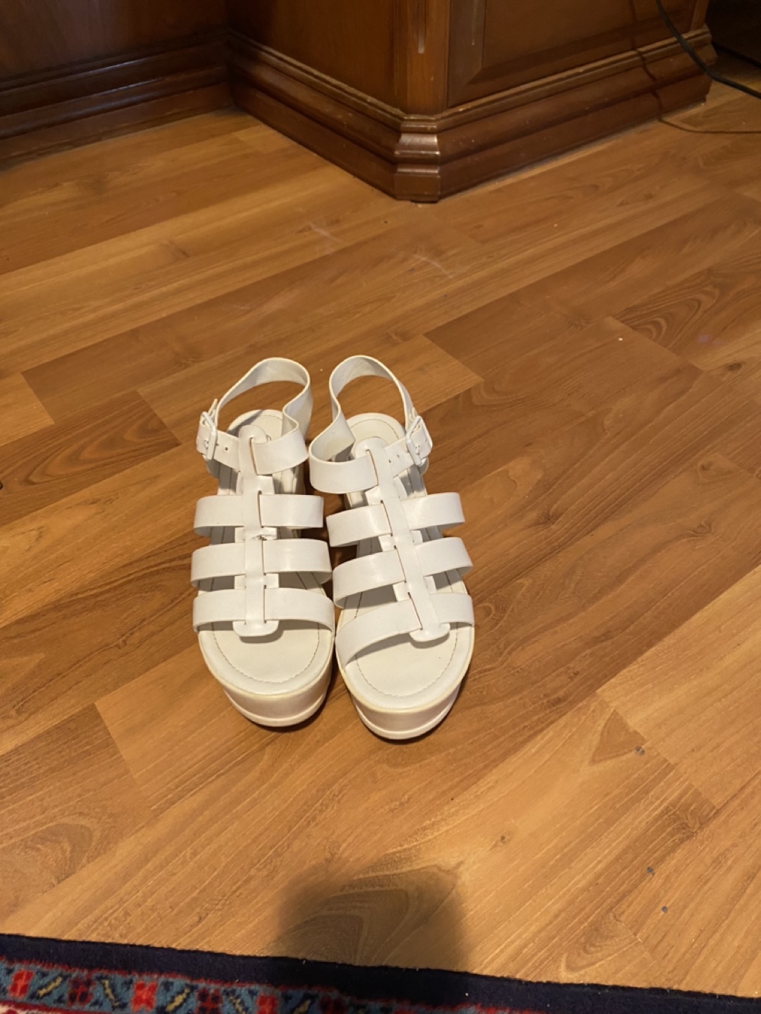 Platform summer shoes- size 8 - photo 2