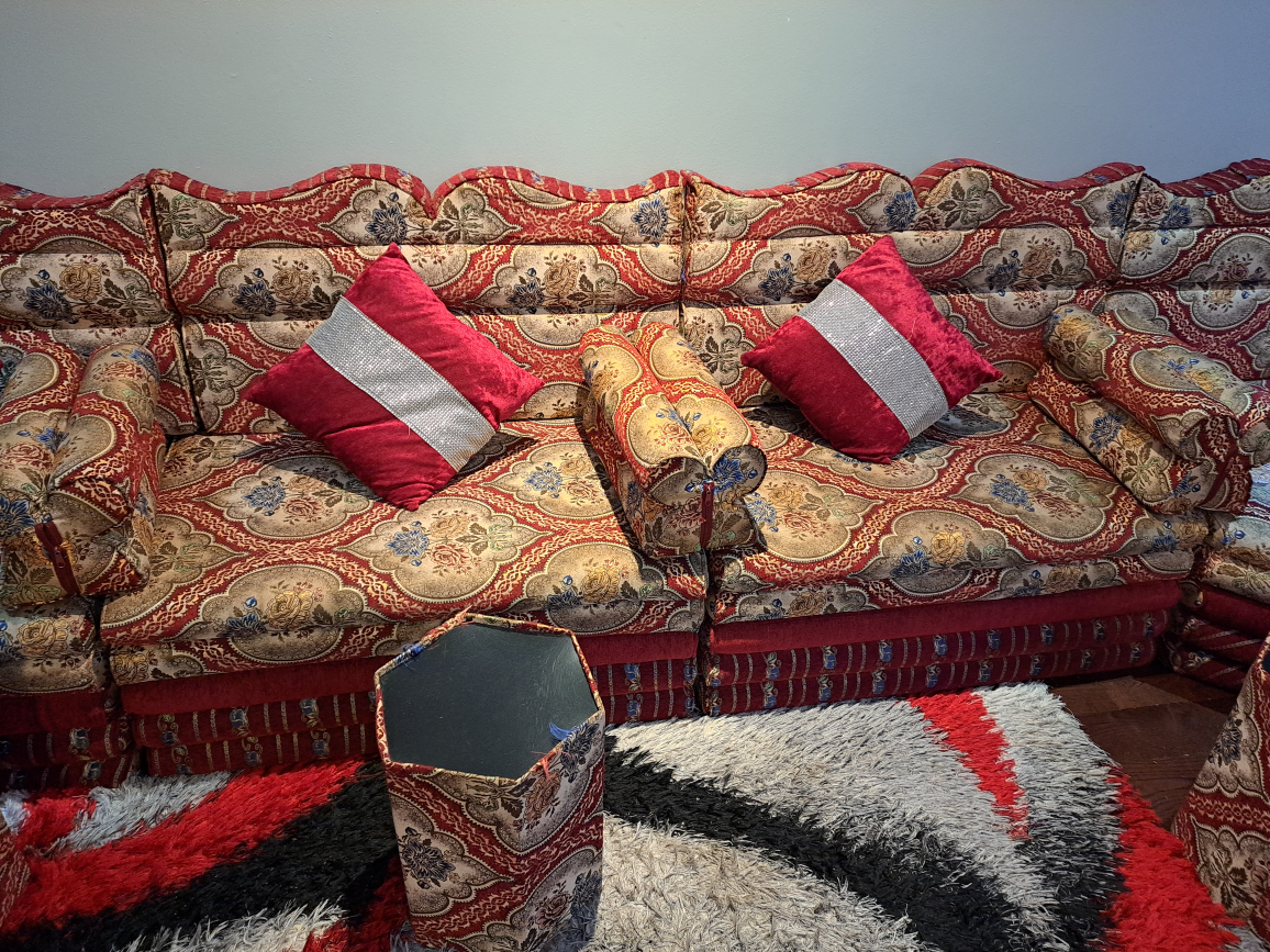 movable floor couches arabia style thumbnail