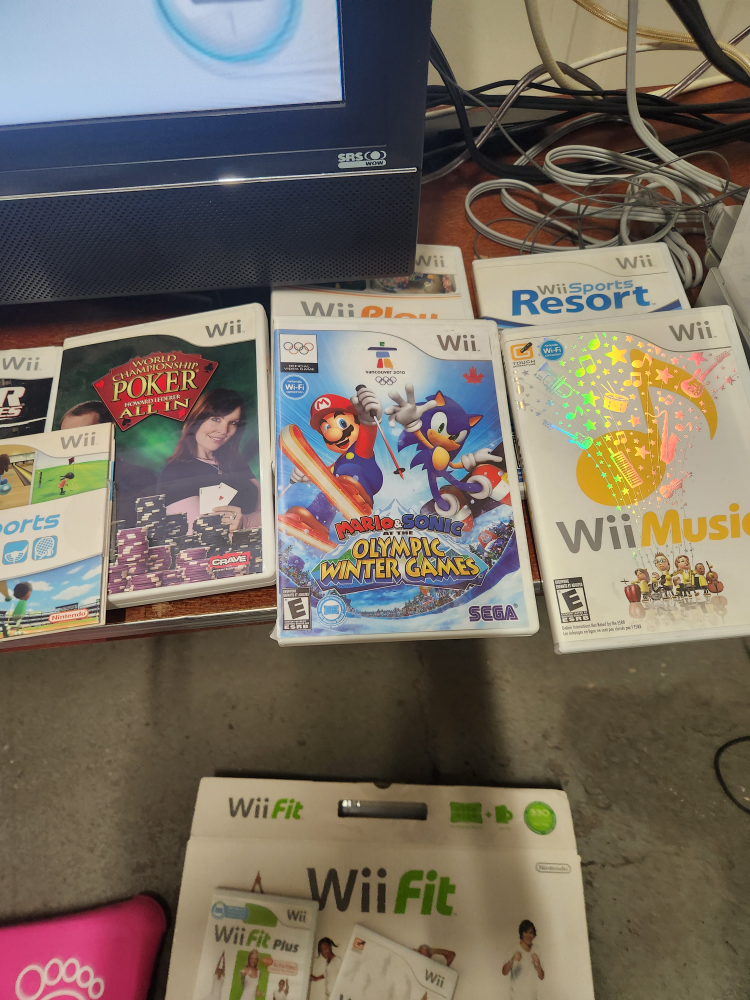 Wii with Wii fit & Games - photo 5