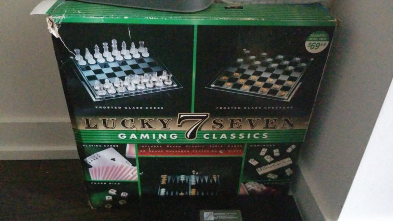 7 games with glass board