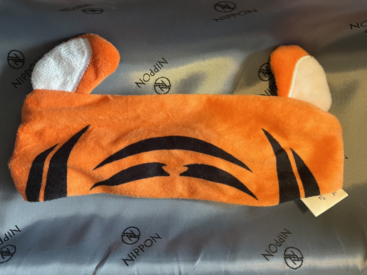 Tiger Headband to Wash Face