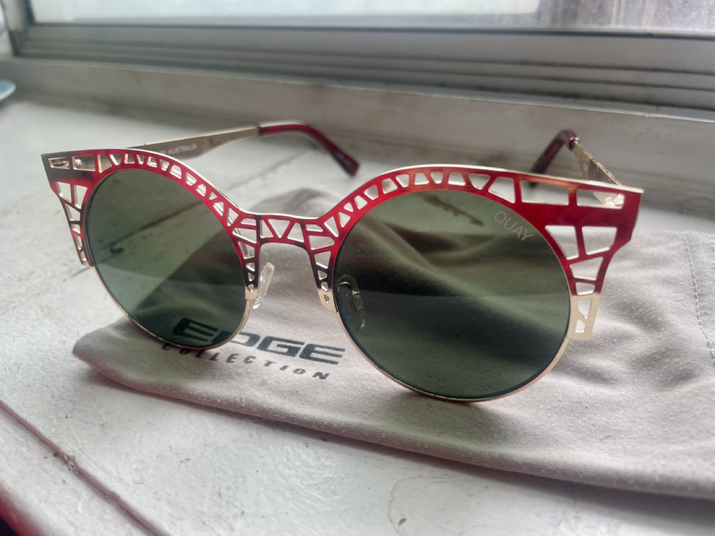 Quay Australia sunglasses 🕶️ (FINAL PRICE) image indicator(3)