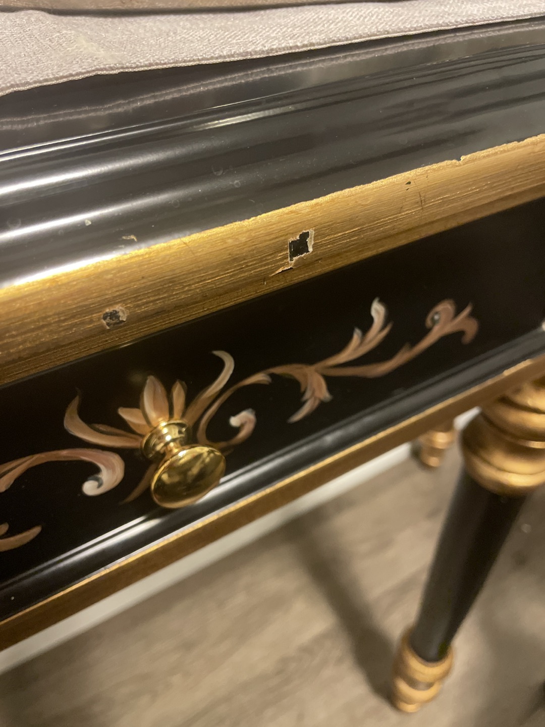 Rosdorf Park Rosia Console Table image indicator(3)