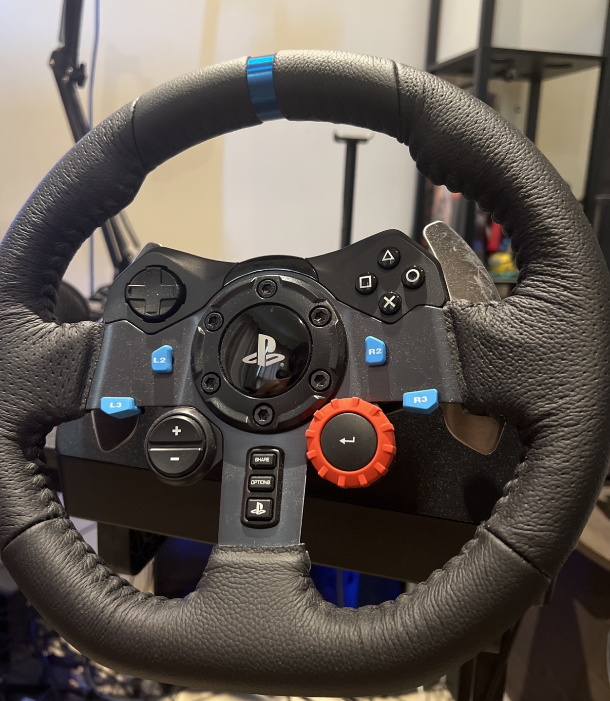 Logitech g29 racing wheel