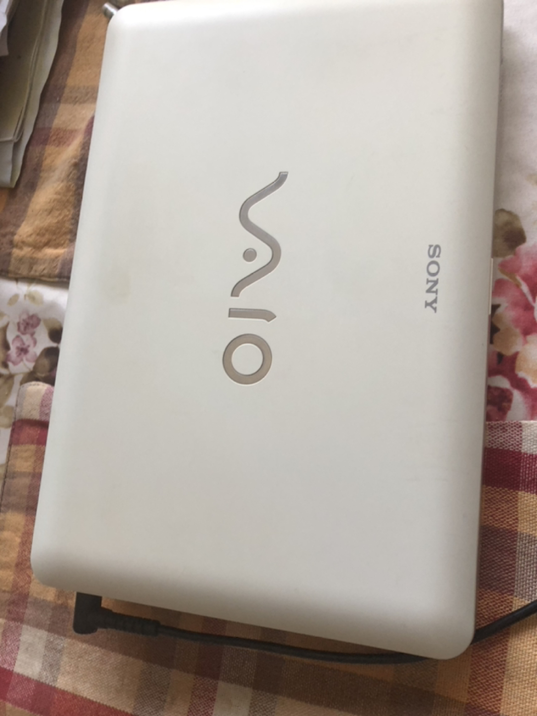 Vintage Sony Vaio notebook thumbnail