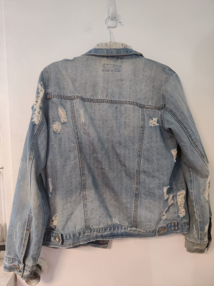 Distressed Jean Jacket - photo 2