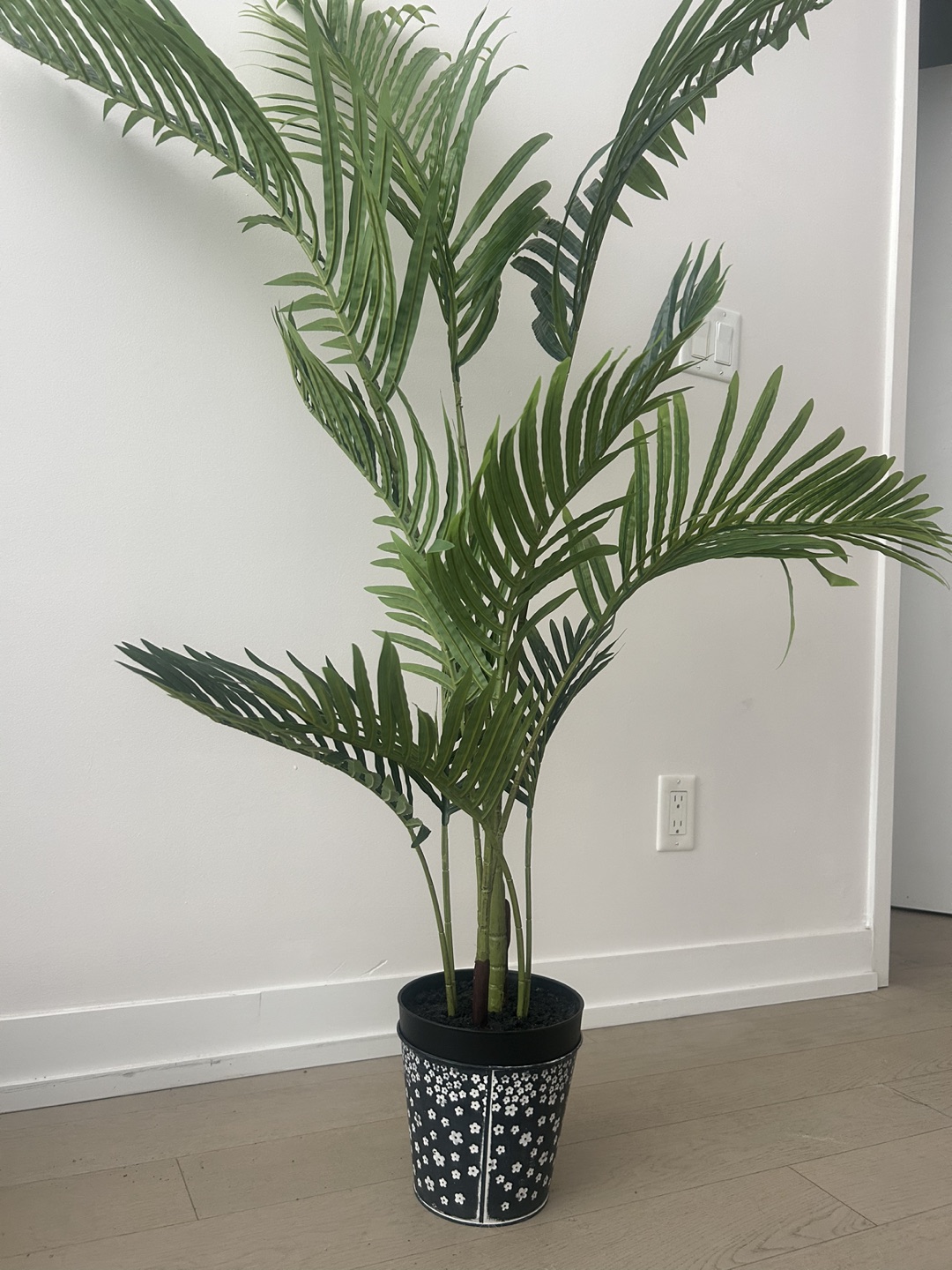 6 ft. Ficus Artificial Tree and Palm, Greenery Realistic - photo 5