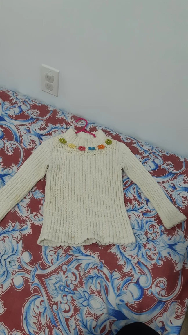Girls shirt for sale