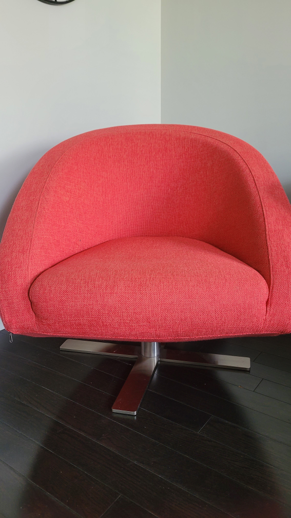 Red swivel accent chair - photo 3
