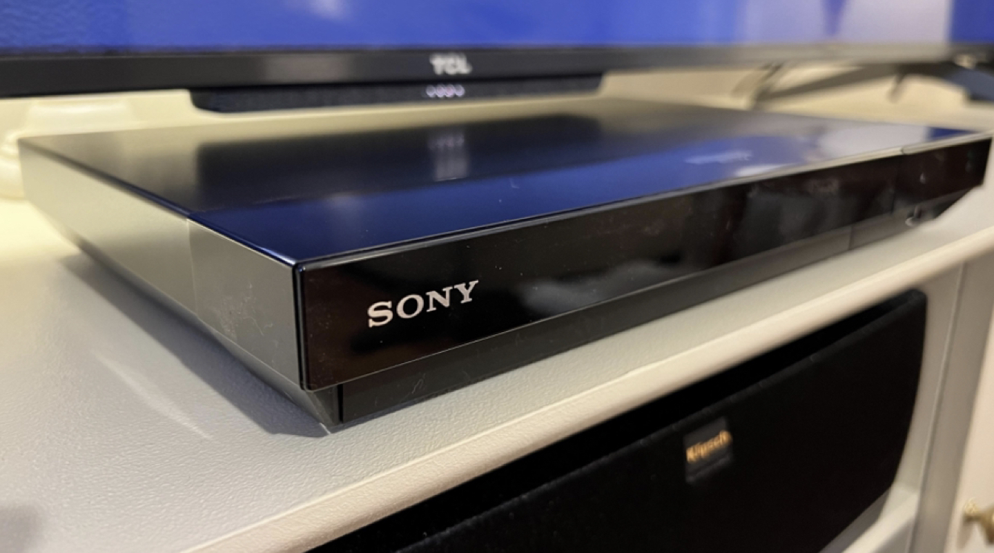 Streaming 4K Ultra HD Blu-ray player with HDMI cable - Black - photo 2