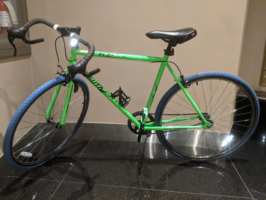 Fixie bike in great shape thumbnail