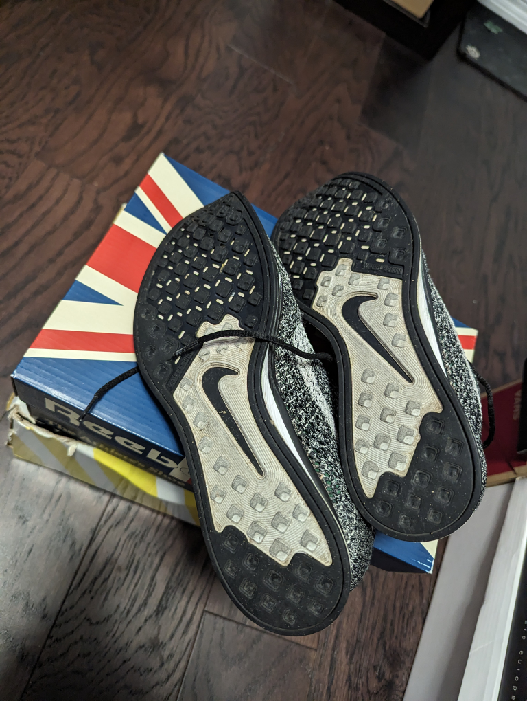 Flyknit Trainer image indicator(4)