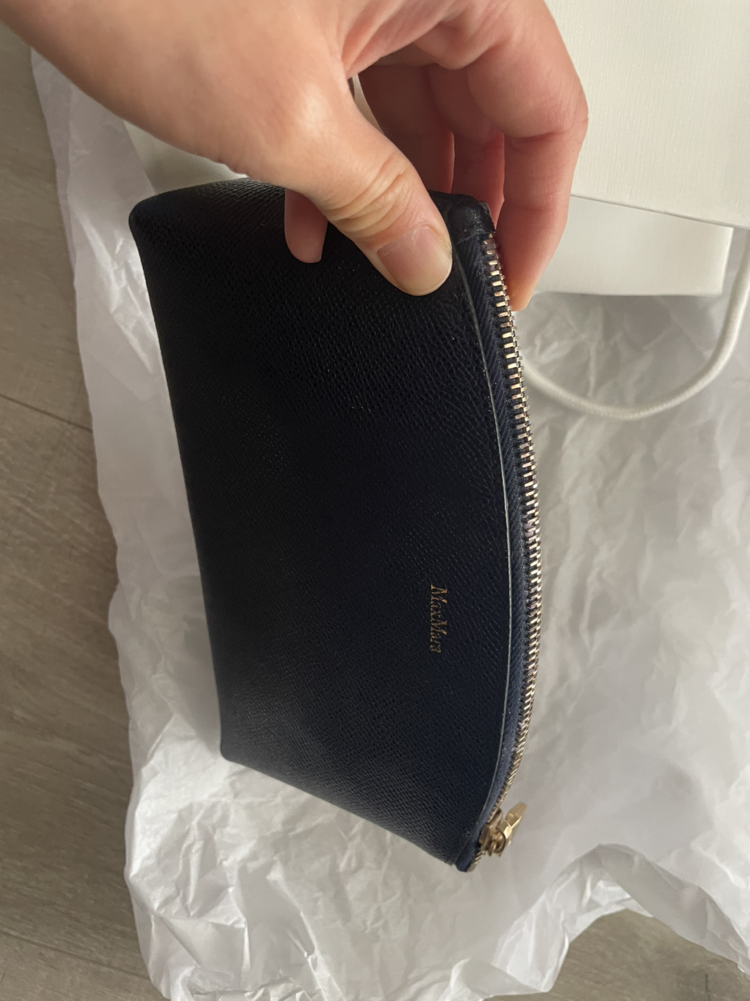 Brand New Max Mara makeup bag - photo 4