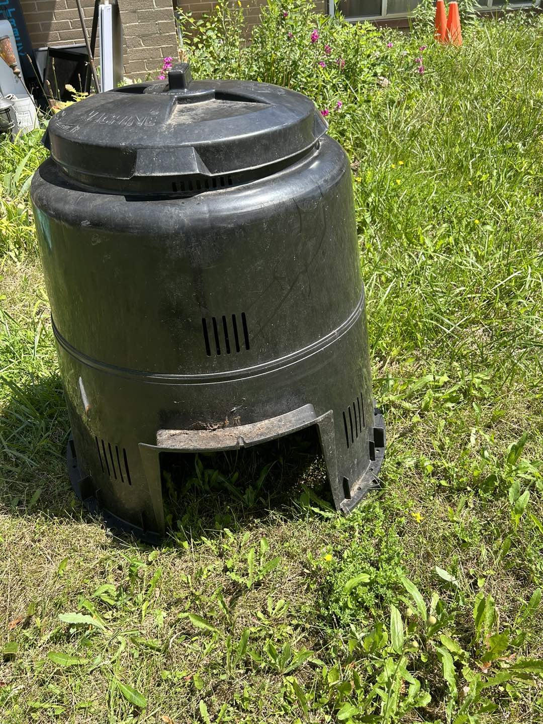 Garden composter thumbnail
